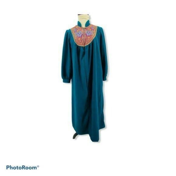Vintage House Coat Zip Front Velour Robe Long Quilted Satin Small - Picture 1 of 9